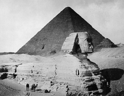 The Sphinx and the Pyramid of Cheops - The Great Pyramid, c.1904-05 by English Photographer